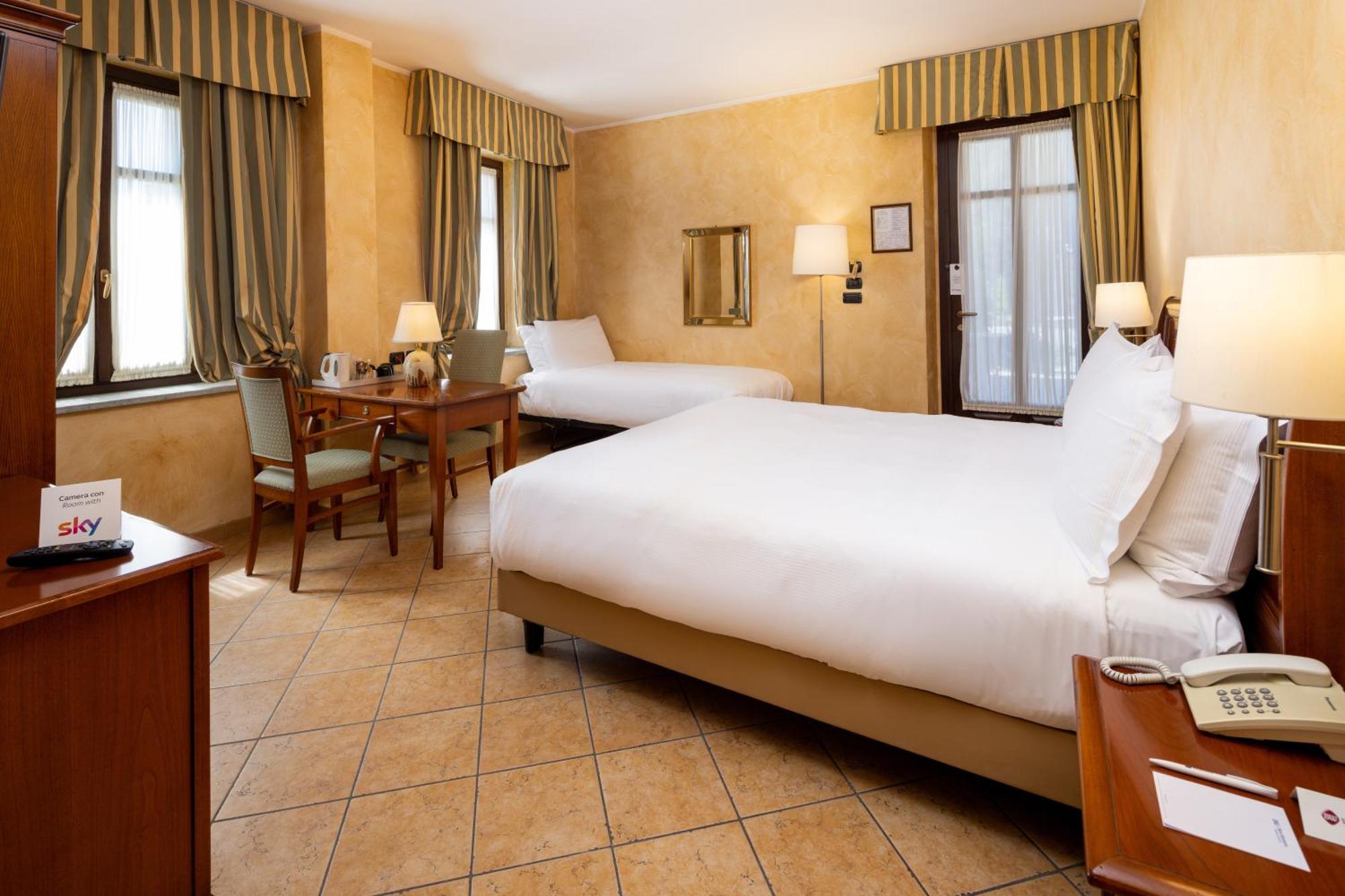 Best Western Plus Hotel Le Rondini San Francesco al Campo Exterior foto